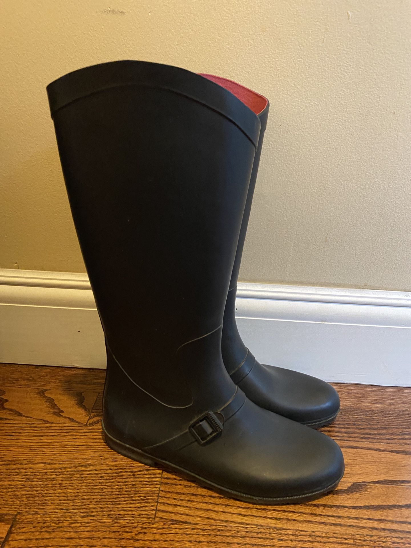 Urban Outfitters Rain Boots