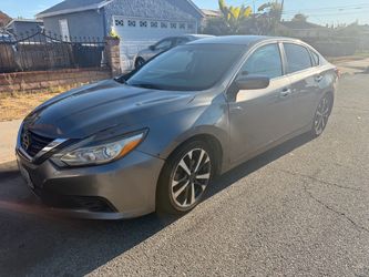 2016 Nissan Altima SR