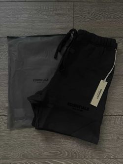 Essentials Shorts