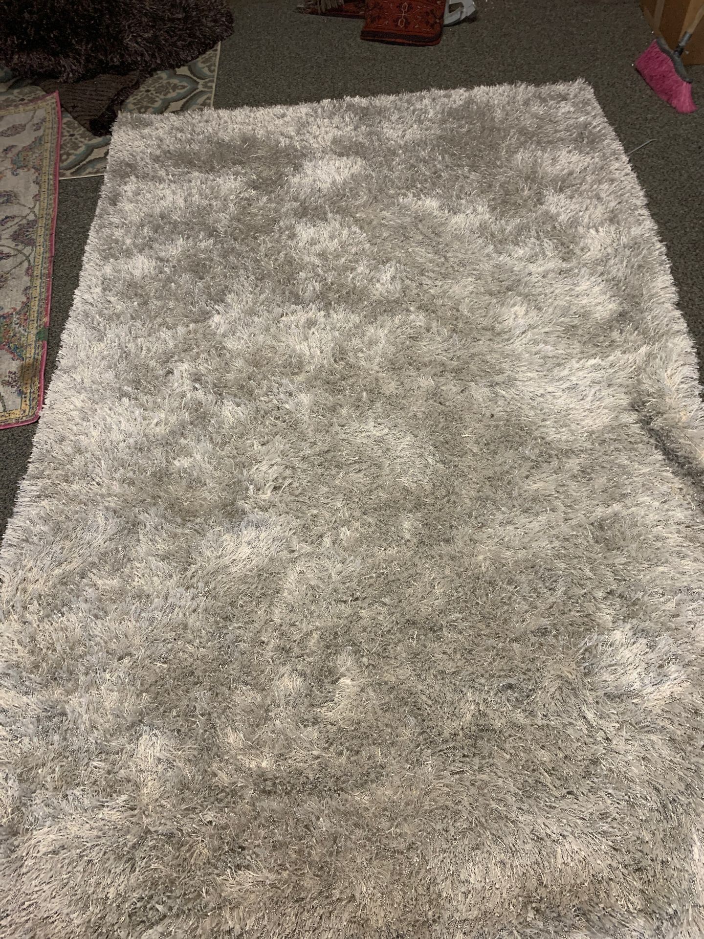 Carpet- 7.5 by 5 ft