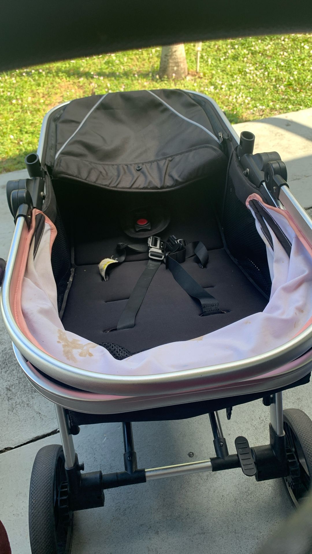 Blah ok stroller 
