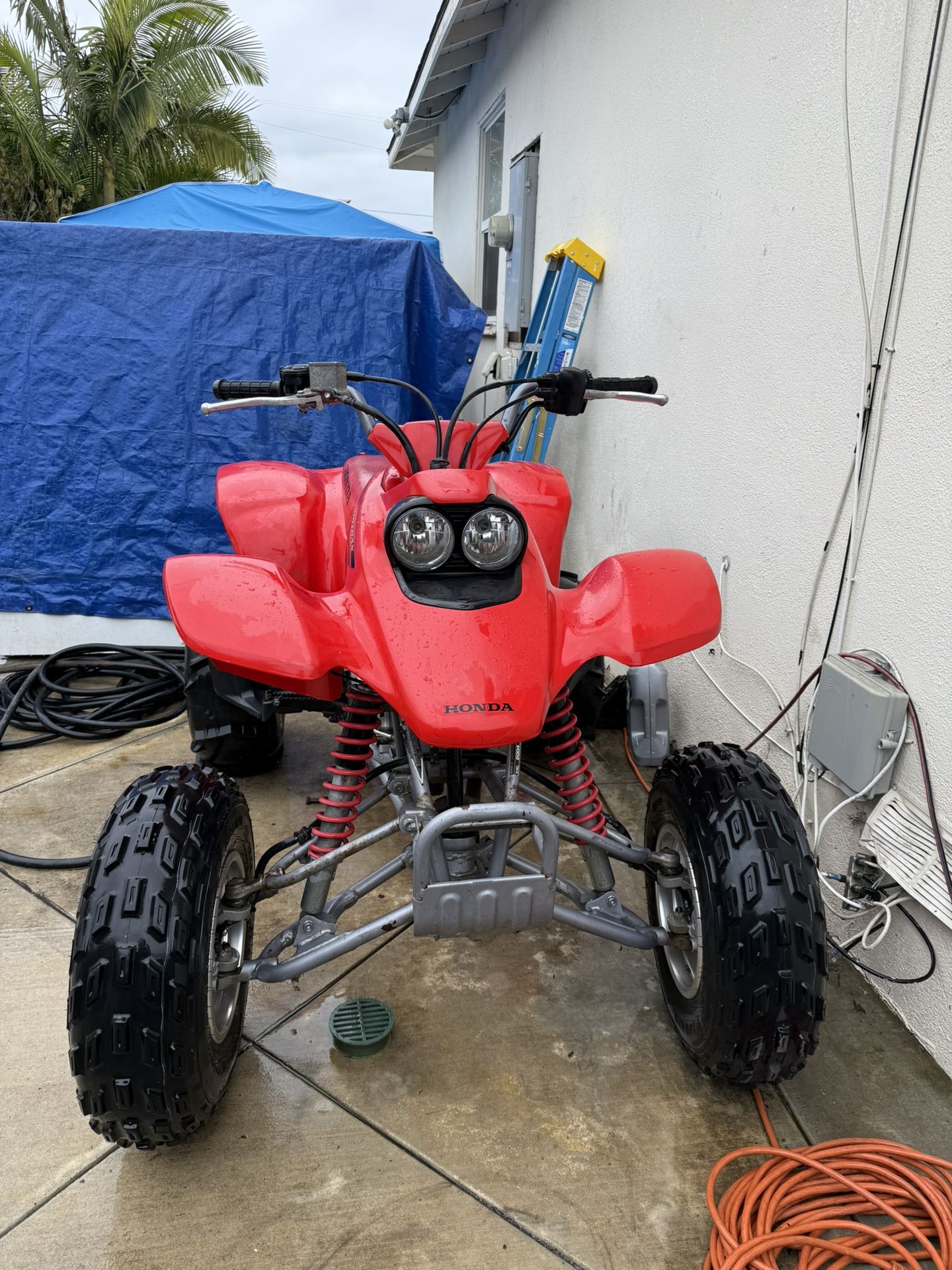 2004 Honda 4wheeler ( 400 EX Sportrax)
