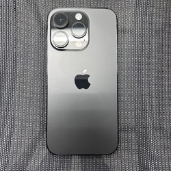 Iphone 14 Pro 128gb unlocked with store warranty and receipt 