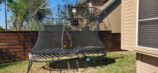 Springfree Trampoline Large Oval