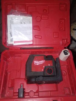 Milwaukee laser