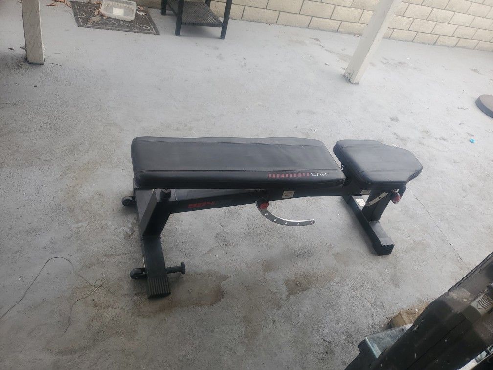 Weight Lifting Bench