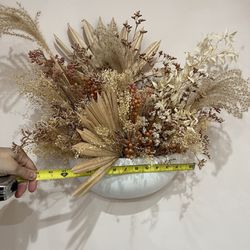 Dried flower Arrangements 