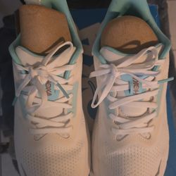 Zapatos HOKA