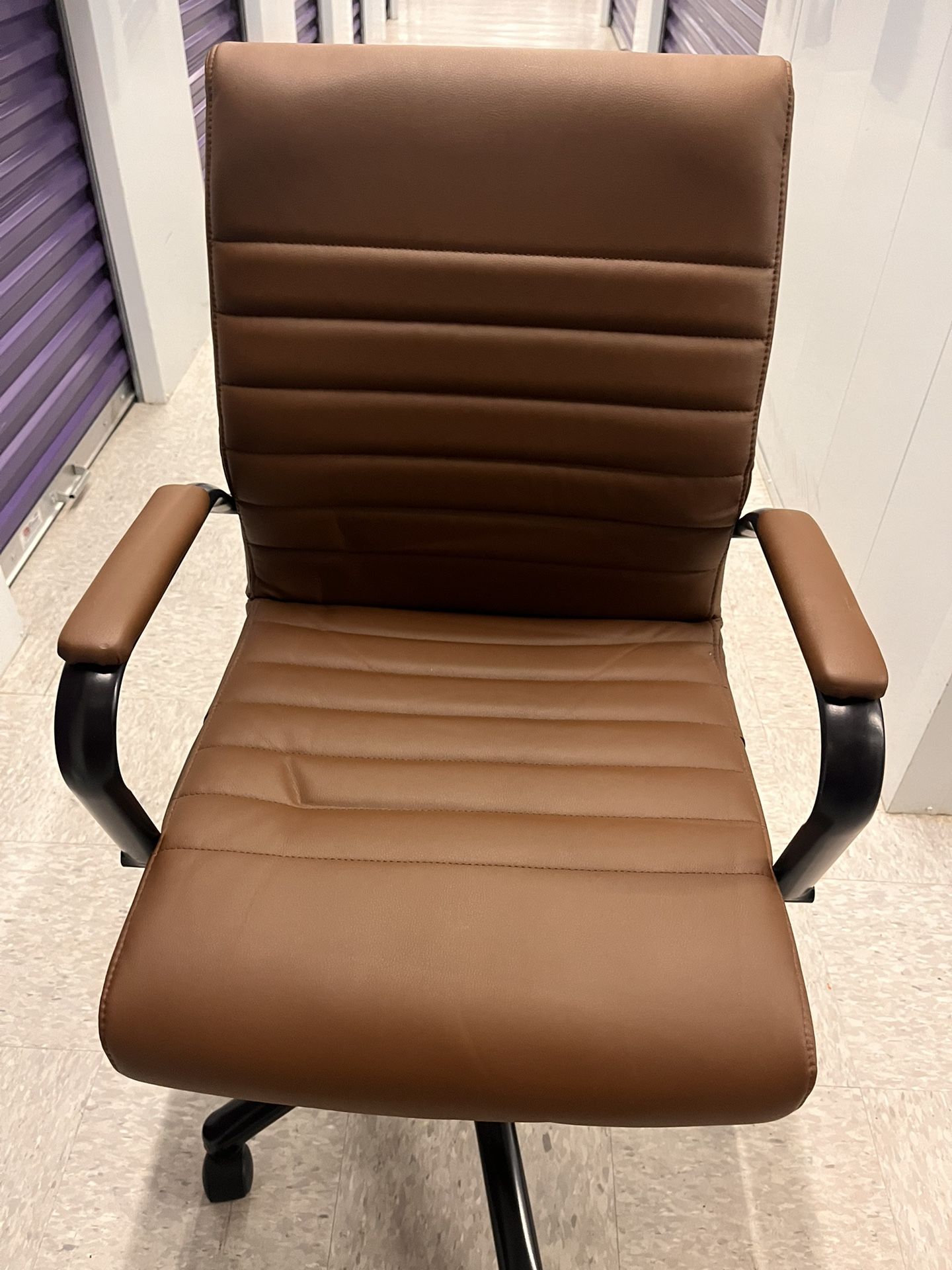 Realspace® Modern Comfort Winsley Bonded Leather Mid-Back Manager's Chair, Brown
