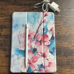 iPad (1st Generation) with Apple Pencil + Charger