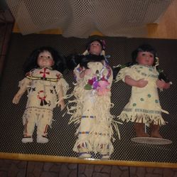 Five Older Indian Type Dolls.. Selling As A Bundle. All Sales Final.