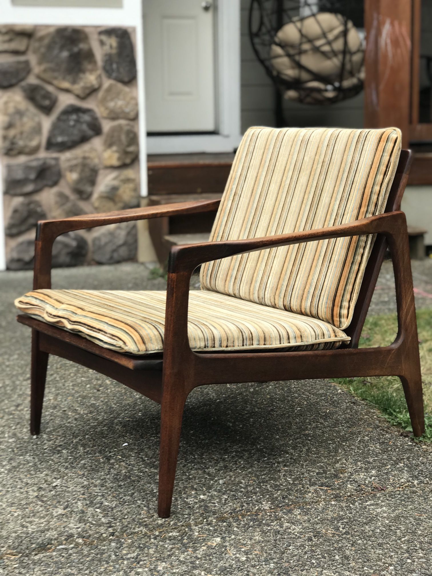  Mid Century Vintage Danish Lounge chair