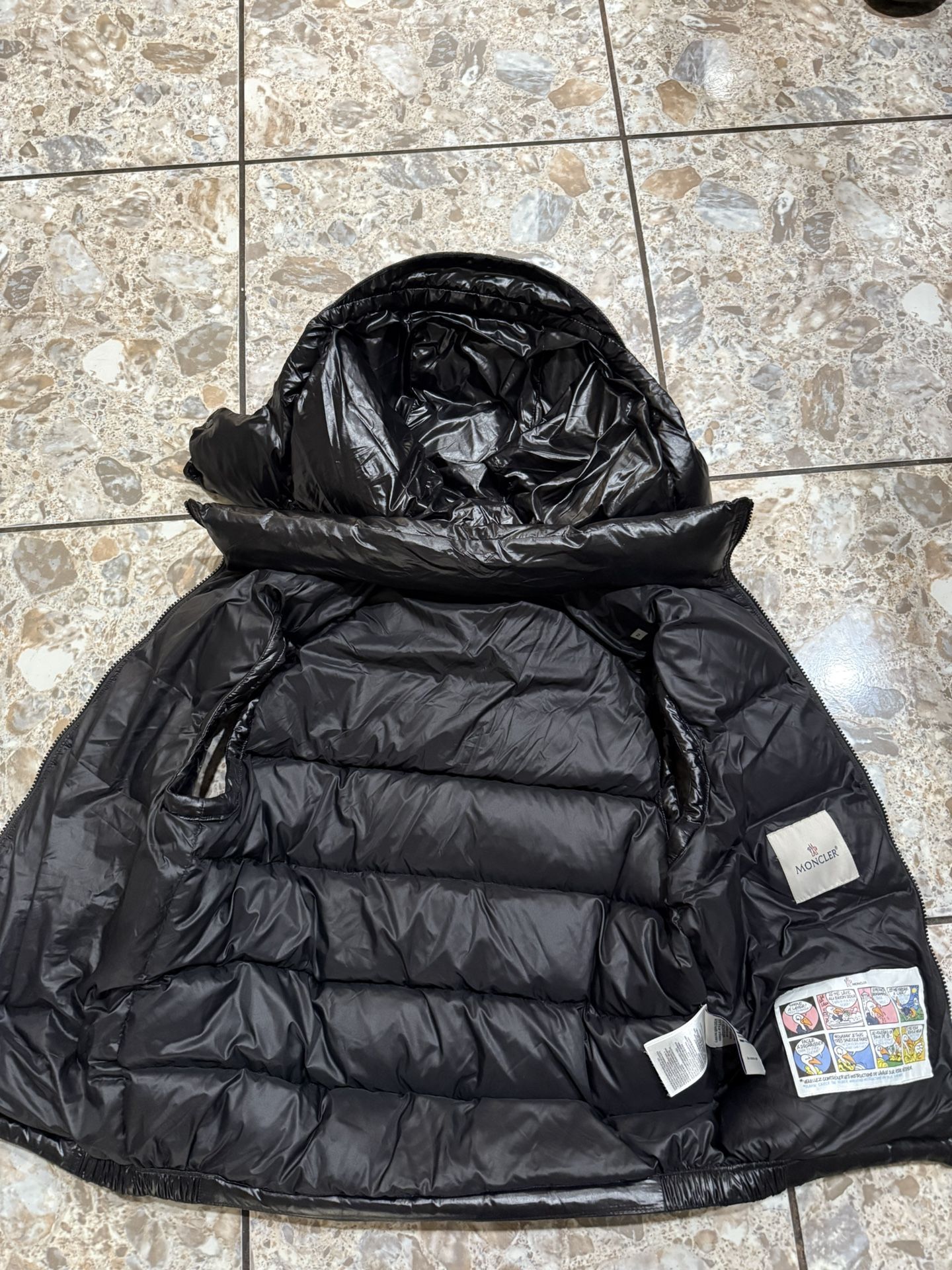 Small Montclair Puffer Vets