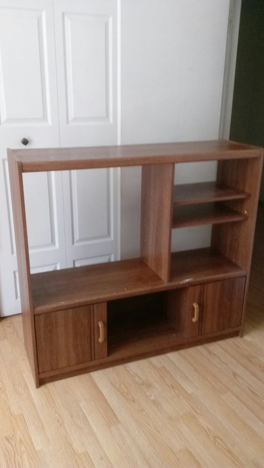 Tv stand..
