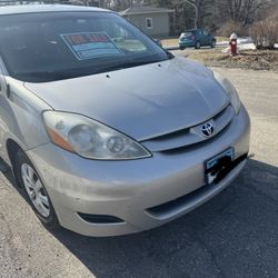 2008 Toyota Sienna