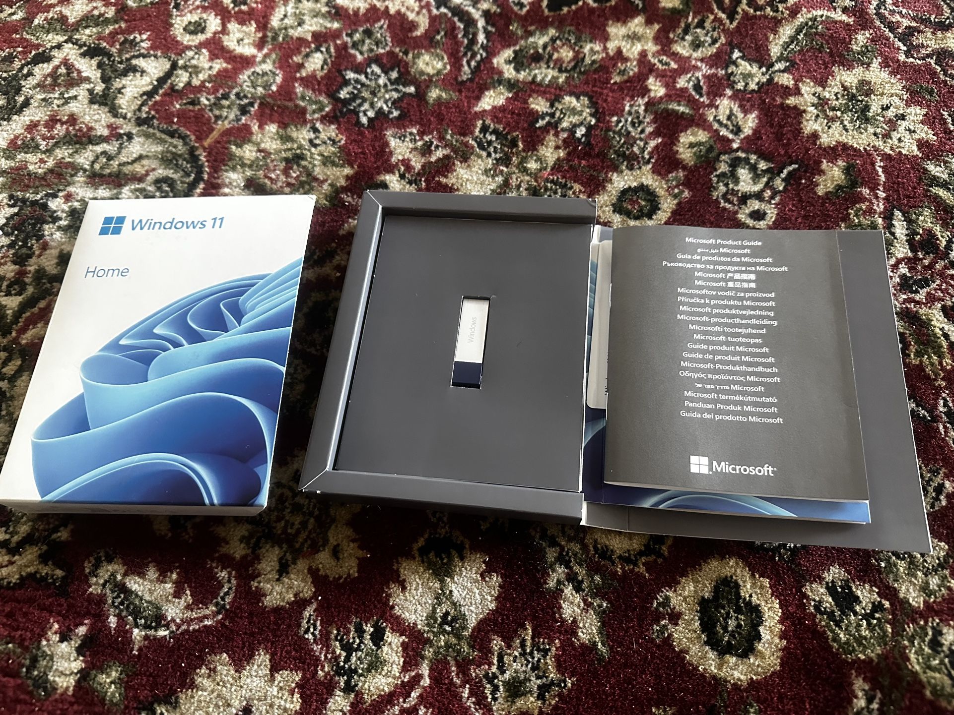 Microsoft Windows 11 Home Retail Genuine