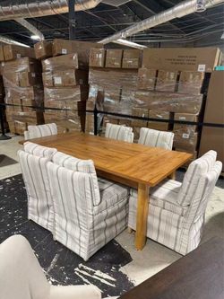 ❤️🔥 Dining set with 6 beige chairs and a caramel-colored table—7 pieces in total $520