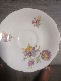 Vintage Vanderwood English Bone China Saucer