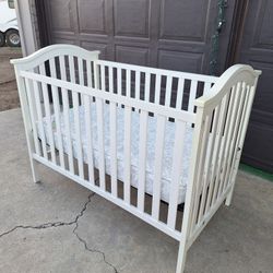 Baby Crib 