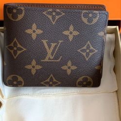 Lv Wallet Brand New