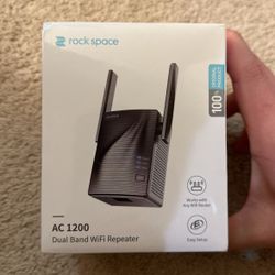 WiFi Extender - rockspace Wireless Signal Booster up to 1600sq.ft