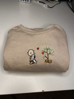 Charlie Brown Snoopy Christmas Embroidered Sweatshirt Crewneck