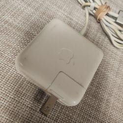 Genuine Apple MAGSAFE 2  *Excellent working *