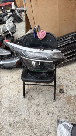 Kia  seltos headlights 2021 2023