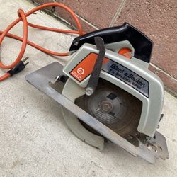 Black And Decker Electric ⚡️ Saw