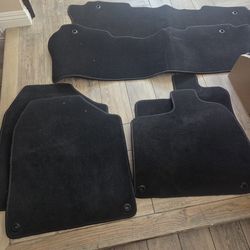 2022 Honda Pilot Carpet Mats- 6 pc