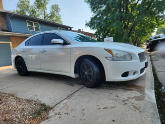 2012 Nissan Maxima