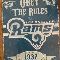 LA Rams Sign