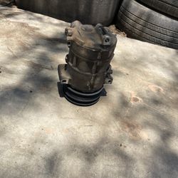 2012 Chrysler 200 Compressor