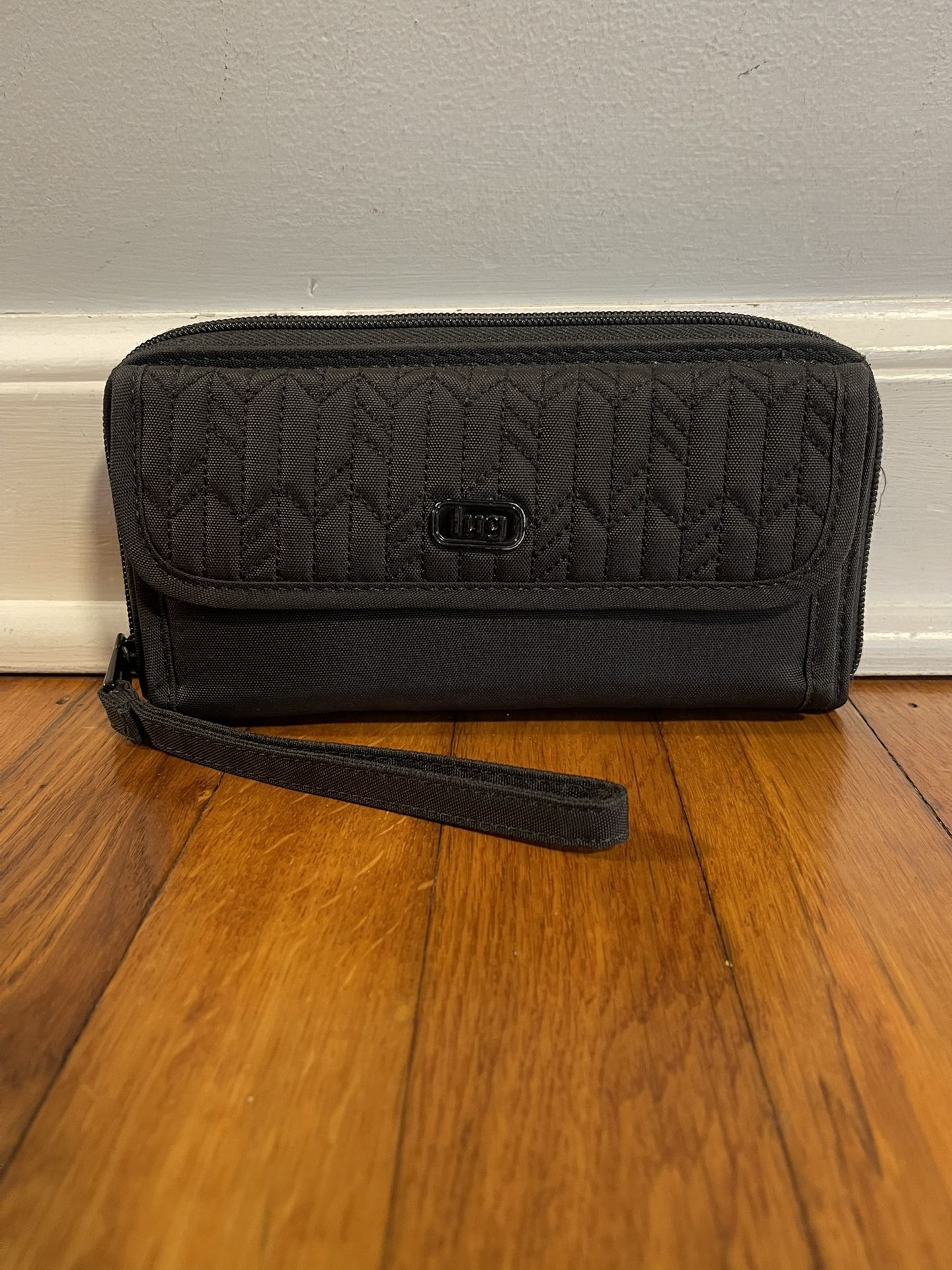 Beautiful Lug Crossbody Wristlet Cardholder RFID Protection