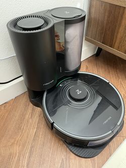 Roborock S7+ Robot Vacuum & Sonic Mop – Like New, Very Well Kept
