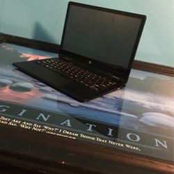 LapTop/ Color:Black/ For Parts/ it Doesn't Work/ its just to use for parts
