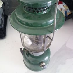 Coleman double lantern model 220E cash