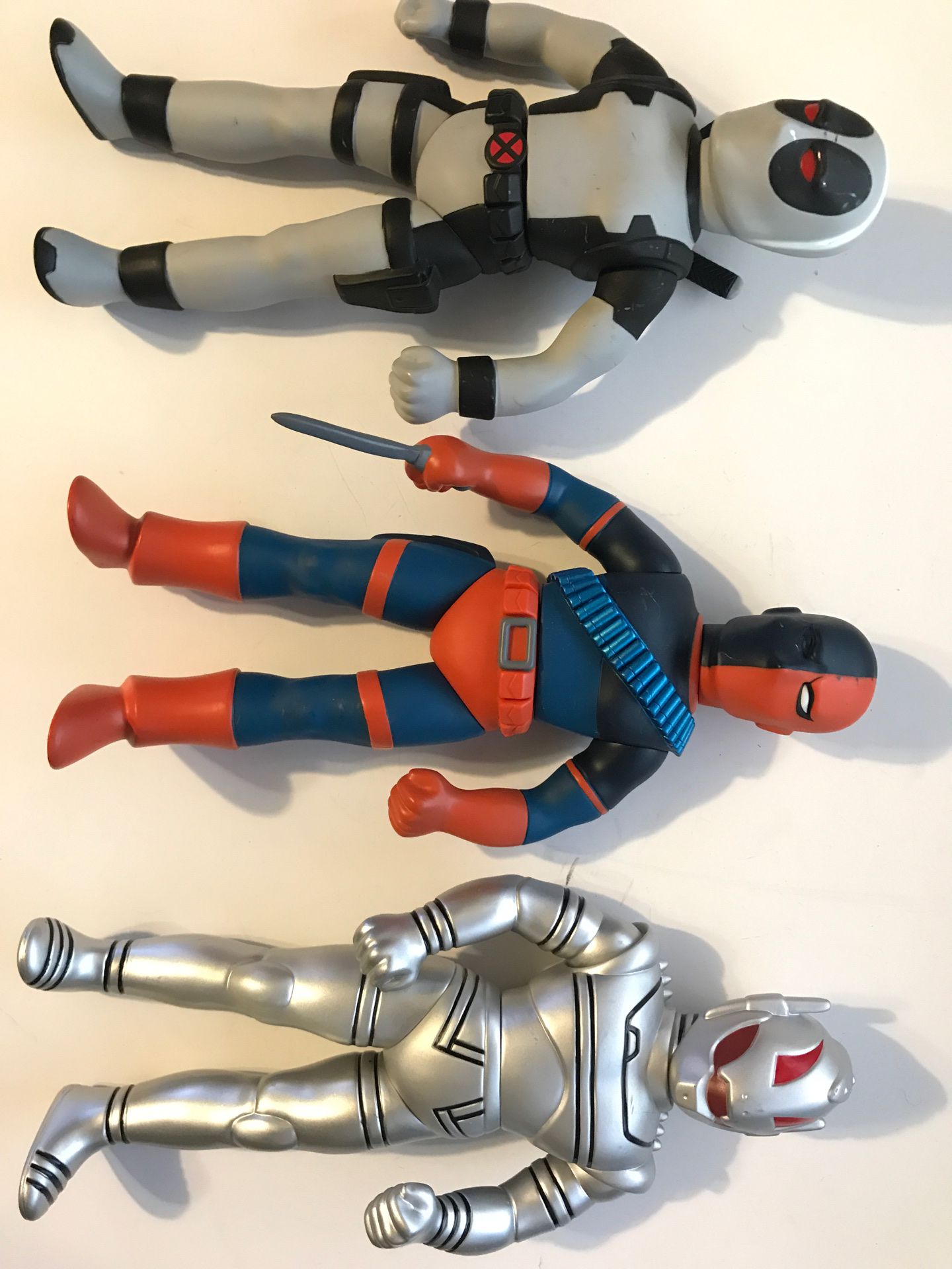 MediCom Toys Deathstroke Deadpool Ultron lot