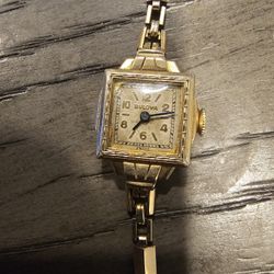 Bulova 10k Gold Filled Watch Vintage