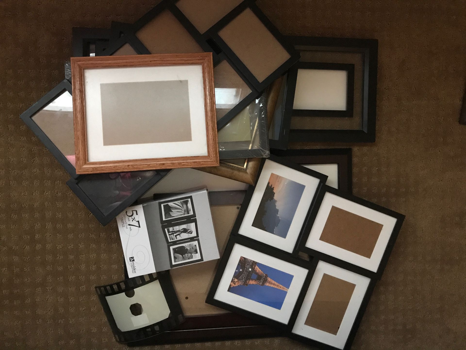 Lot of 10+ Picture Frames