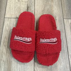 Balenciaga Slides 