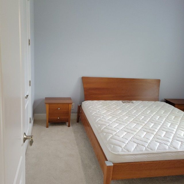 King Bedroom Set With Mattress