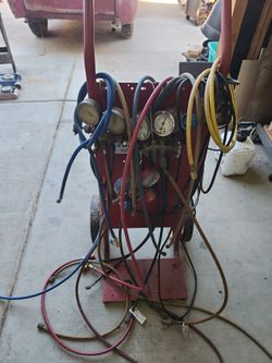 A/C Guages And Hoses