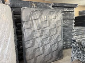 NEW QUEEN REGULAR MATTRESS $100