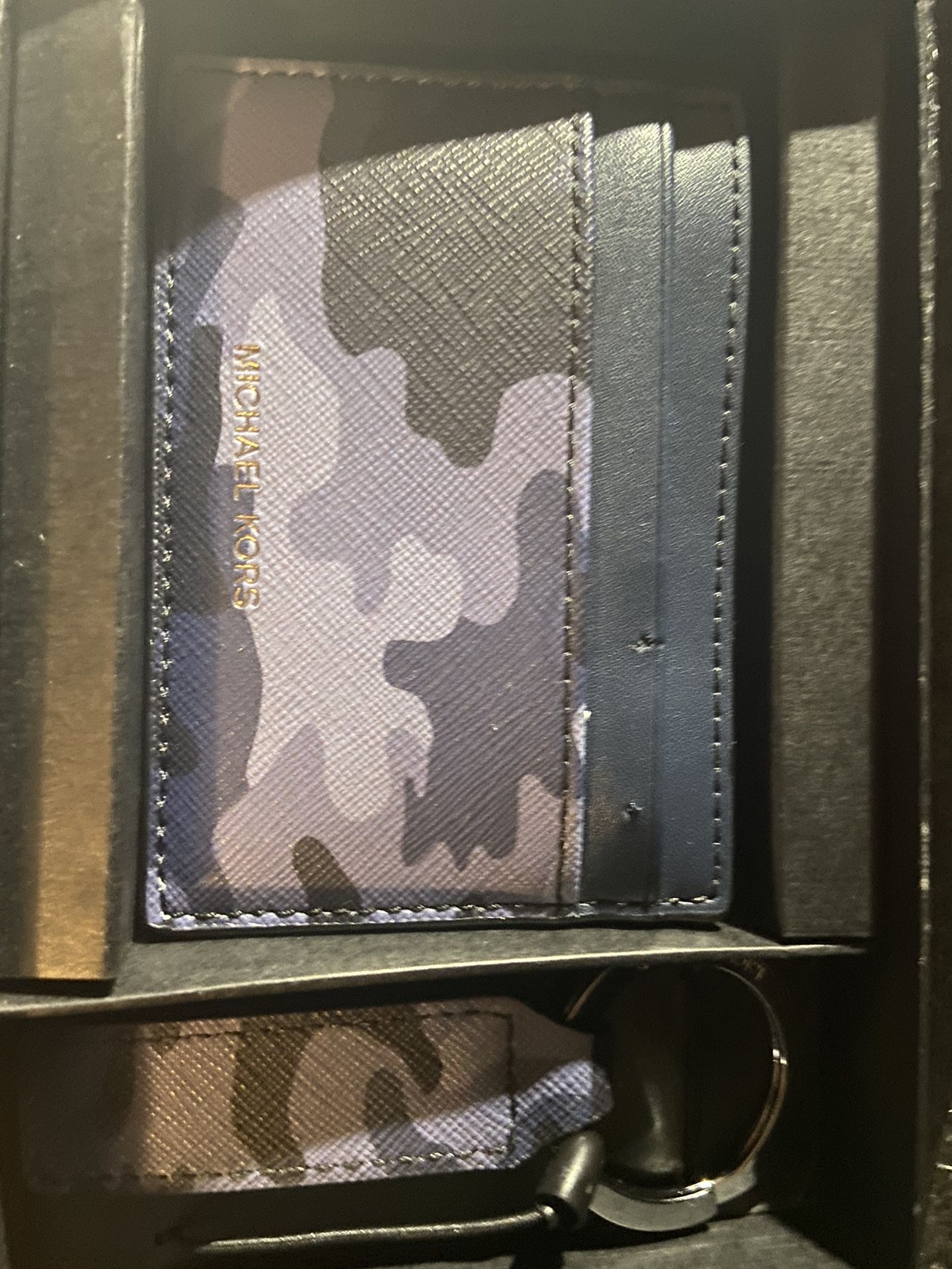 Michael Kors Card. Holder With Keychain New Inbox