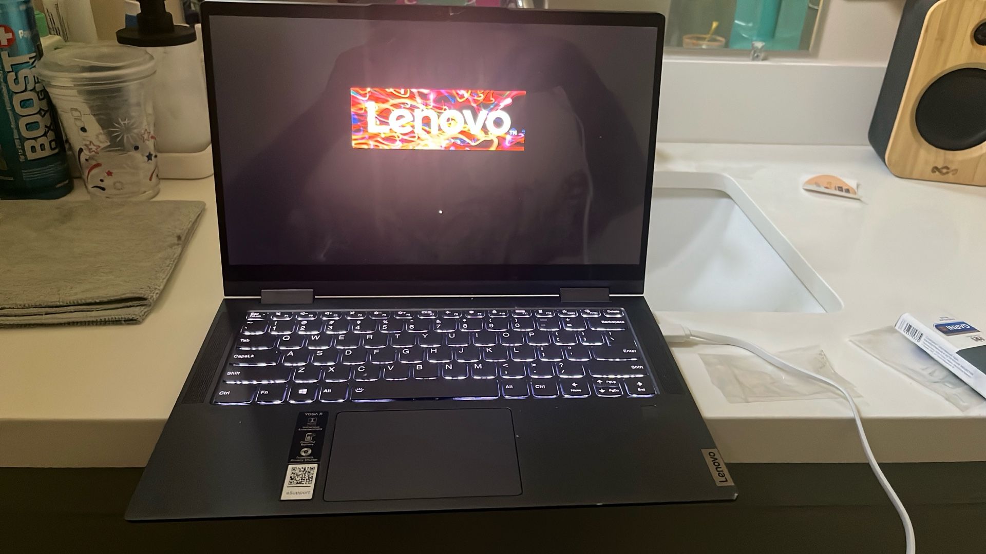 Lenovo YOGA 7i 2025
