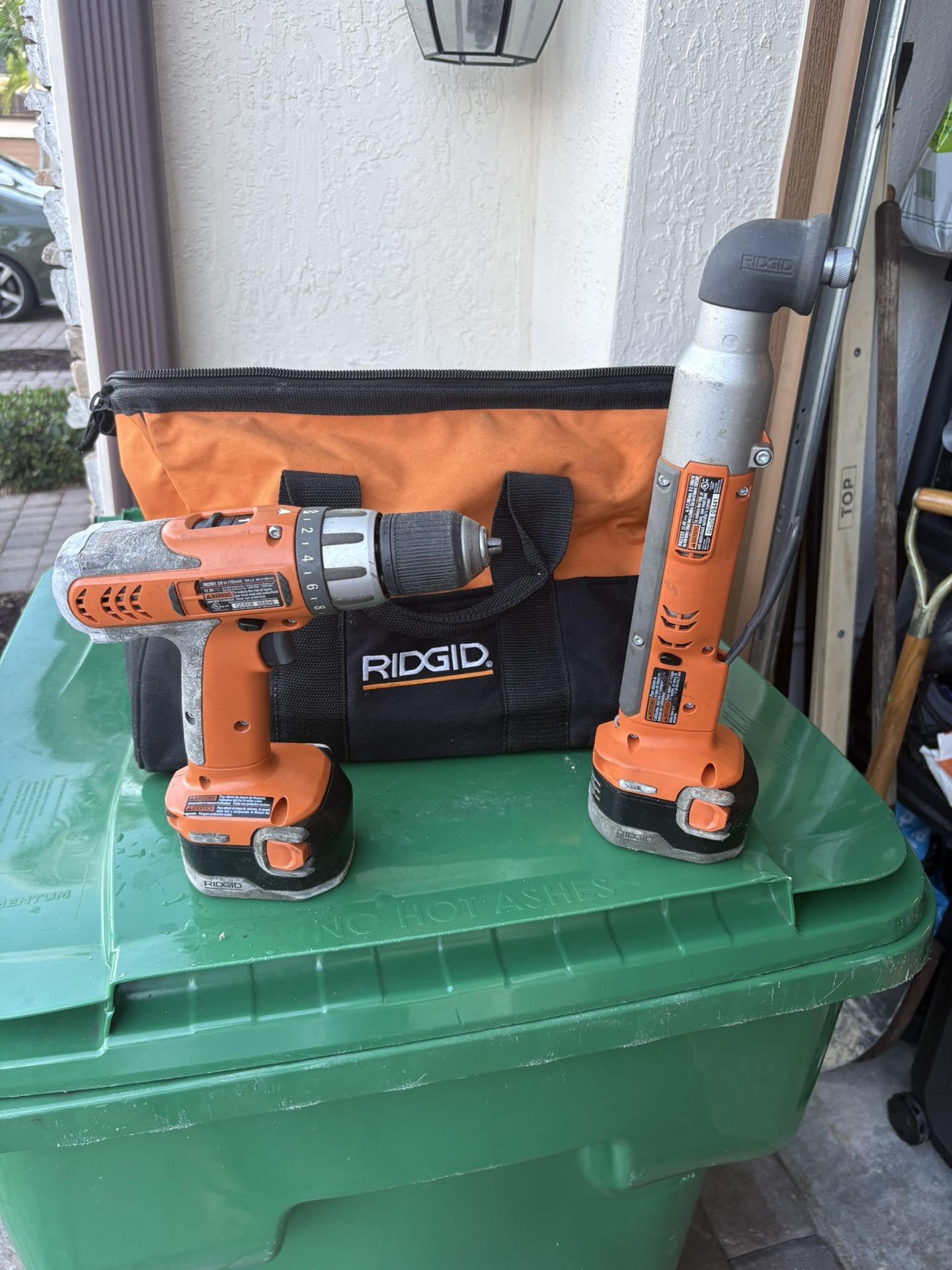 RIDGID 12V Drill & Right-Angle Drill with Bag – No Charge