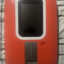 Polaroid Pop Instant Camera – Prints Photos