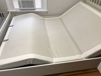 Reverse adjustable bed frame