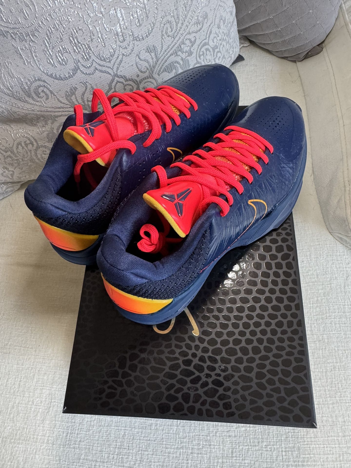 Nike Kobe 5 Protro Caitlin Clark Indiana Fever Basketball Shoes